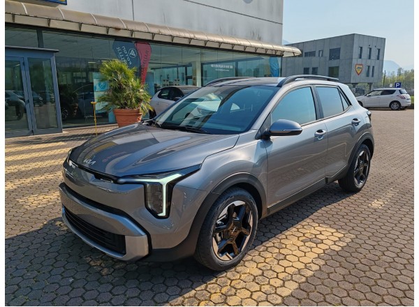 KIA STONIC-BENZINA-IBRIDA O GPL
